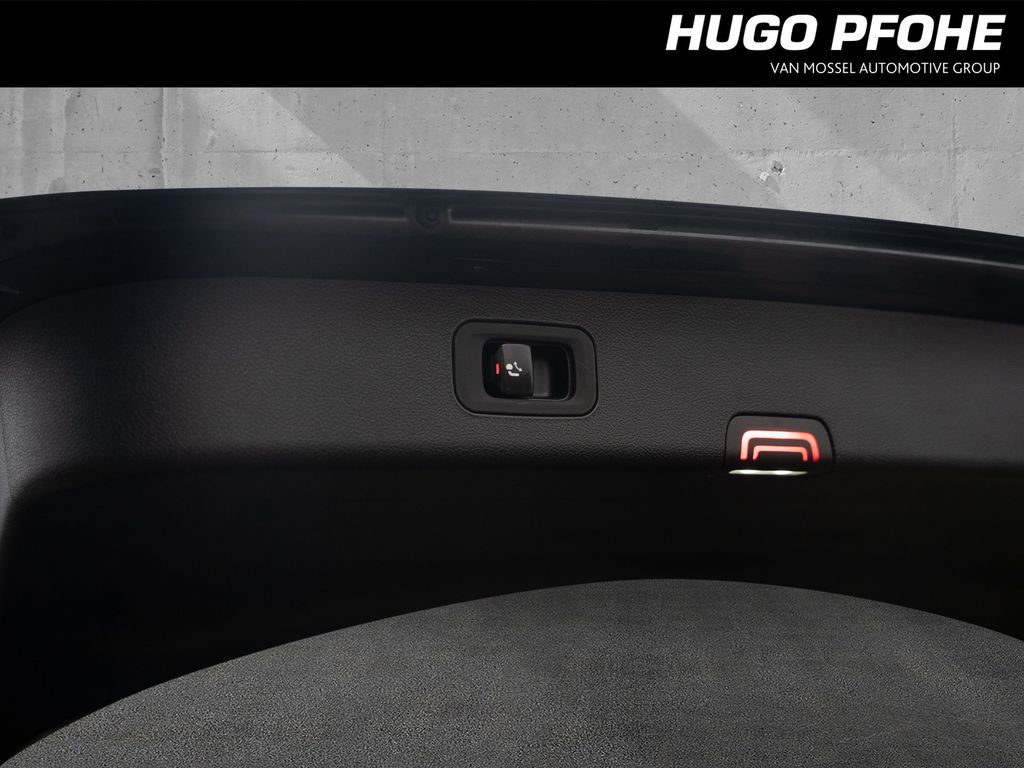 Mercedes-Benz E 220 2025