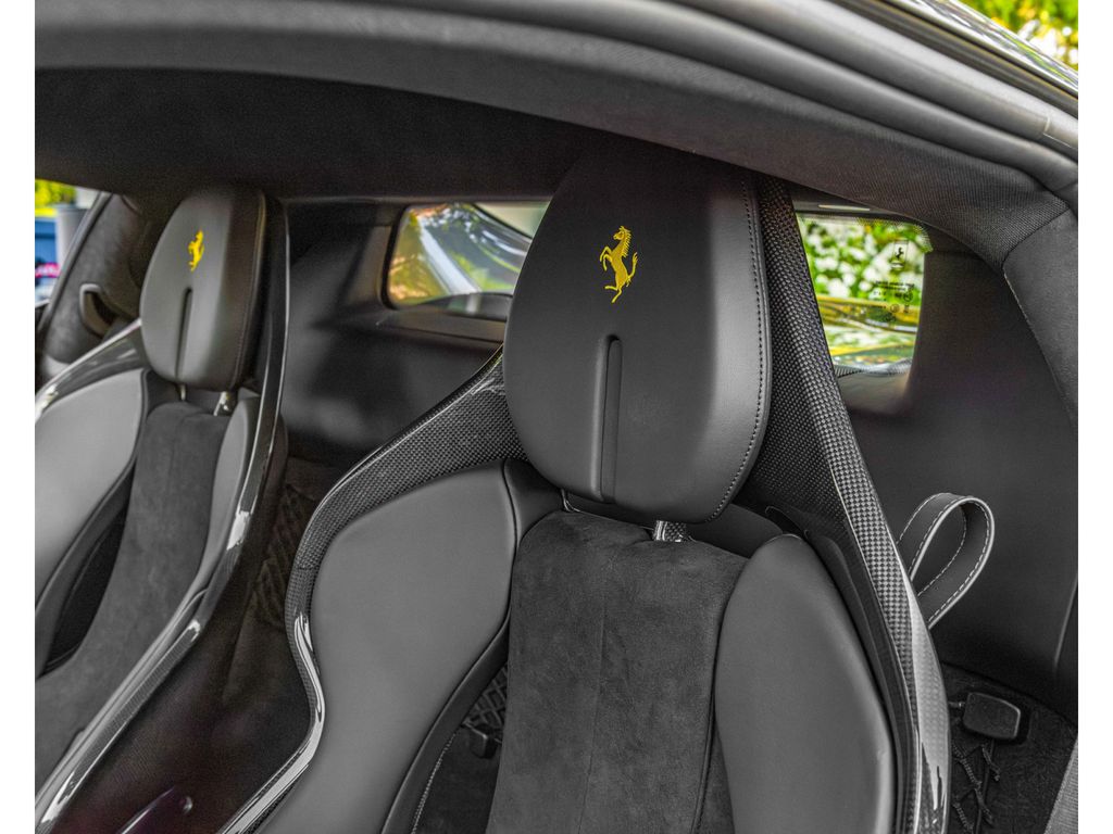 Ferrari 296 GTB 2023