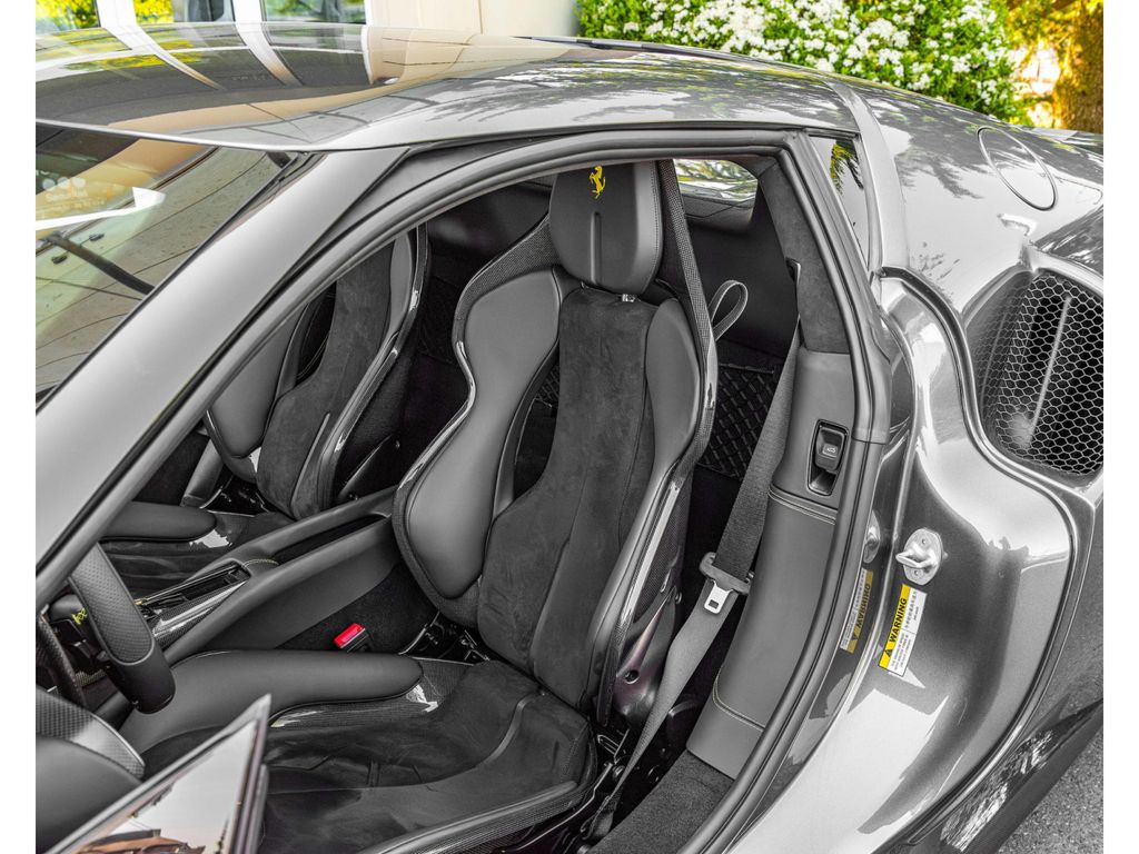 Ferrari 296 GTB 2023