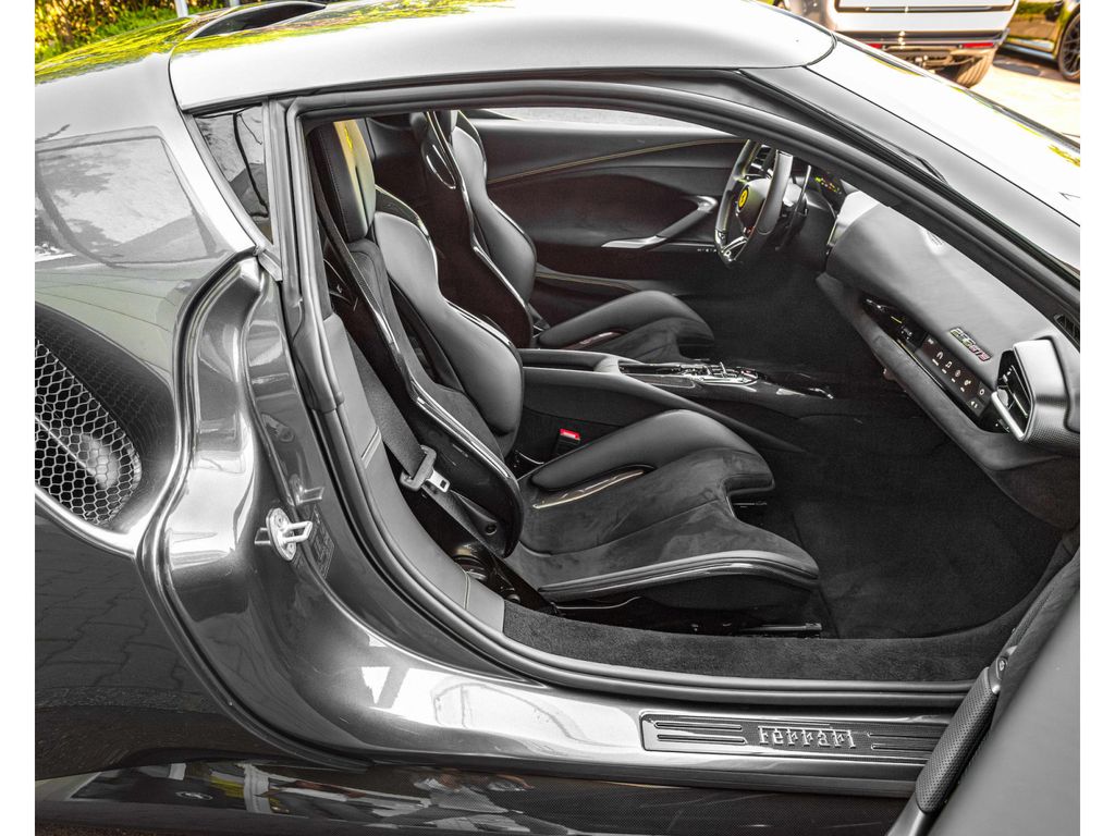 Ferrari 296 GTB 2023