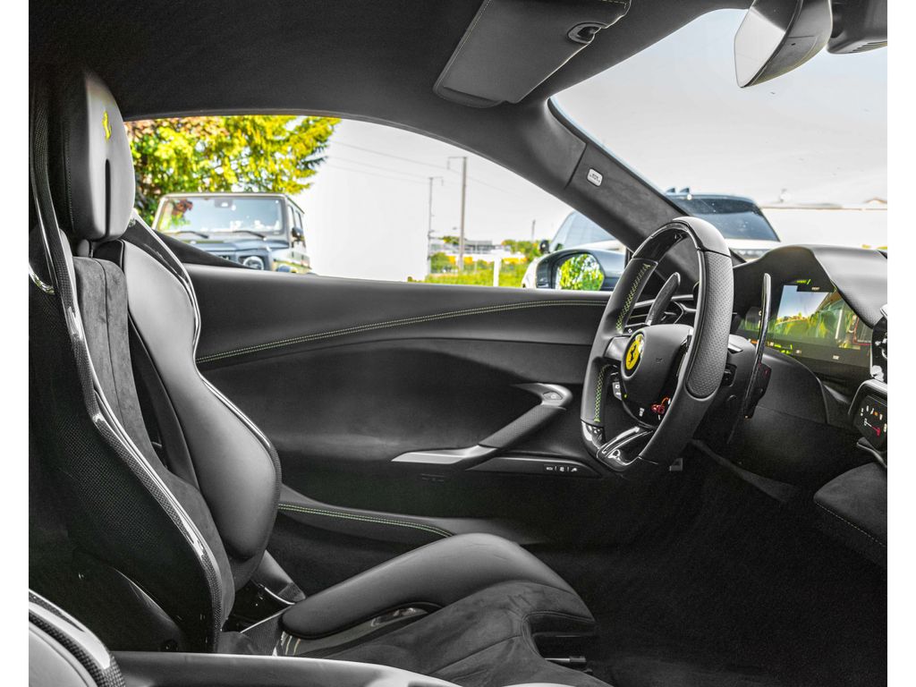 Ferrari 296 GTB 2023