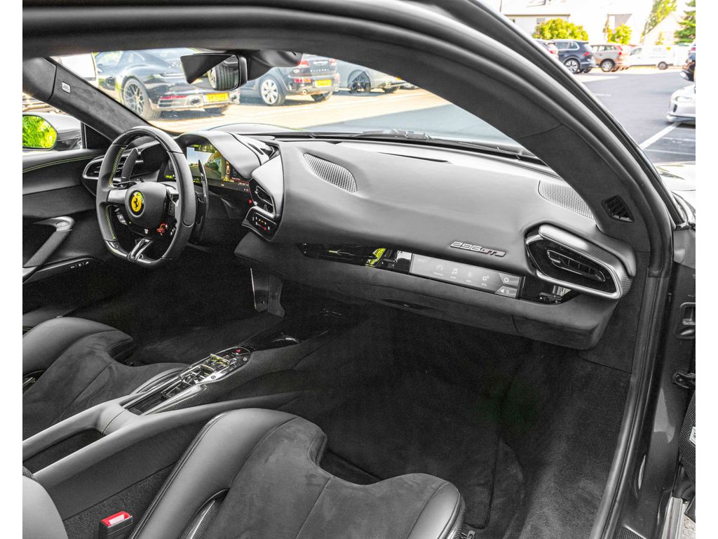 Ferrari 296 GTB 2023