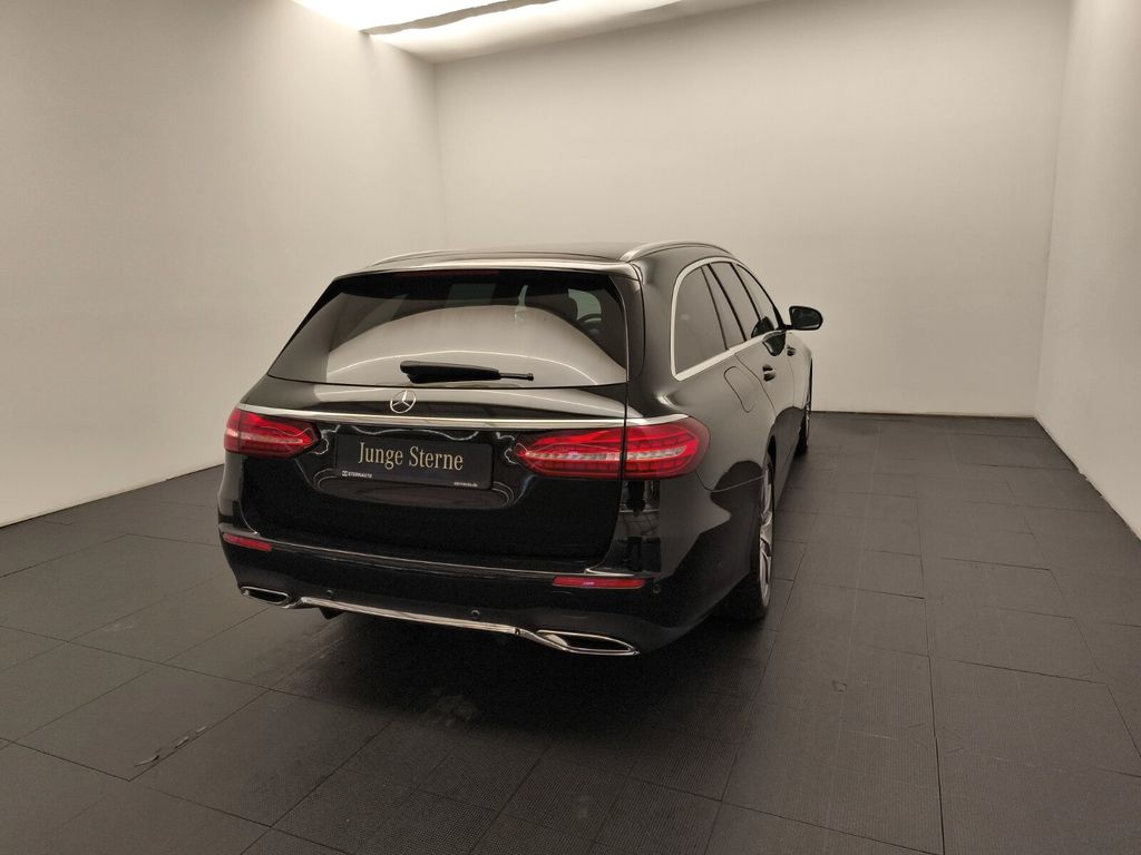 Mercedes-Benz E 400 2022