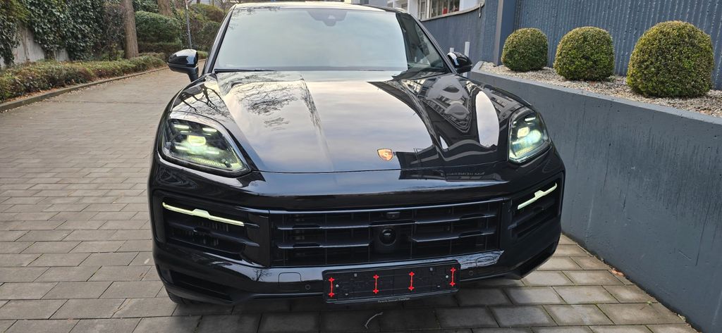 Porsche Cayenne 2025