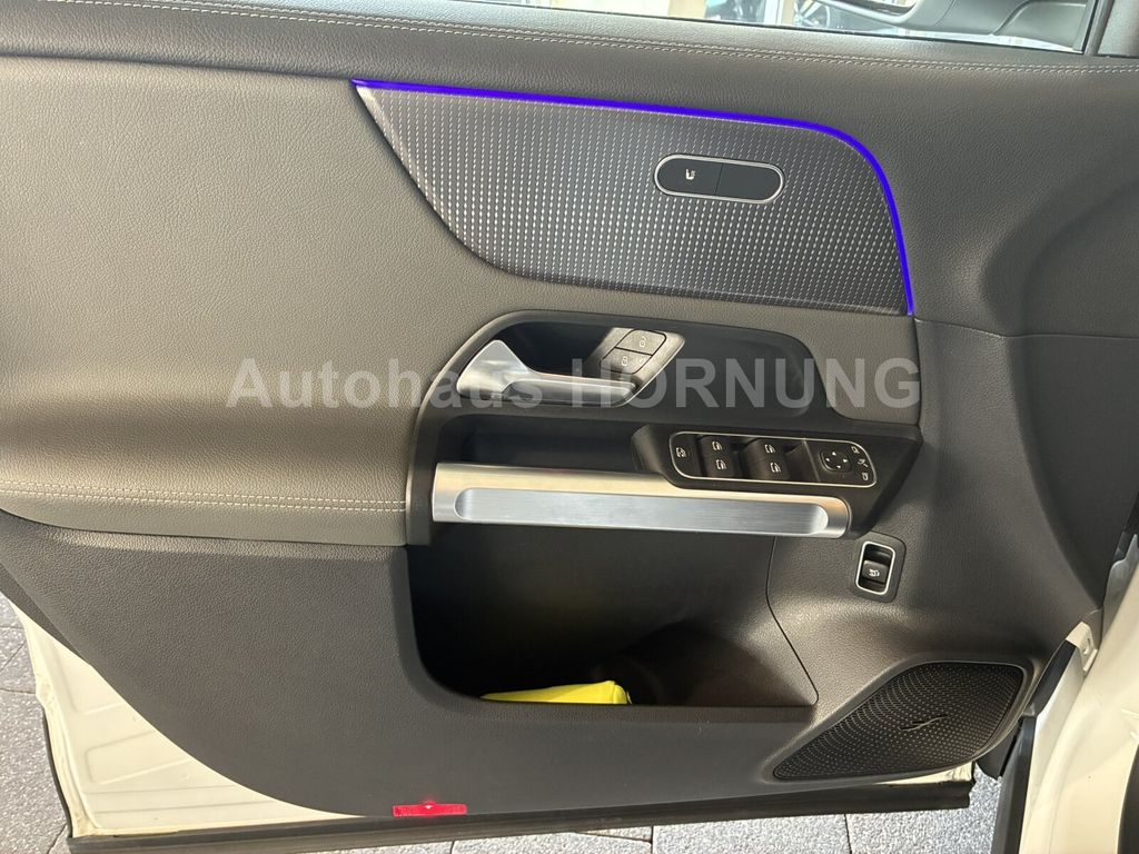 Mercedes-Benz EQB 2022