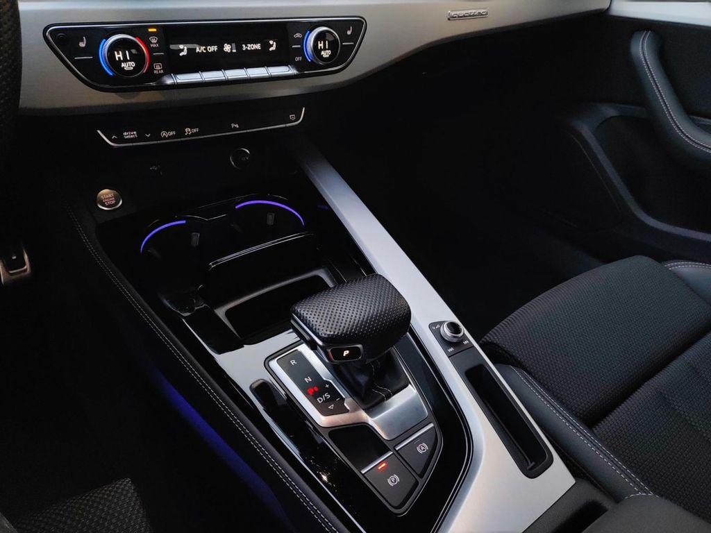 Audi A4 2022