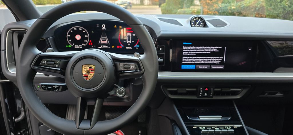 Porsche Cayenne 2025