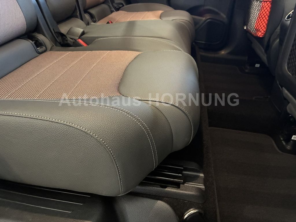 Mercedes-Benz EQB 2022