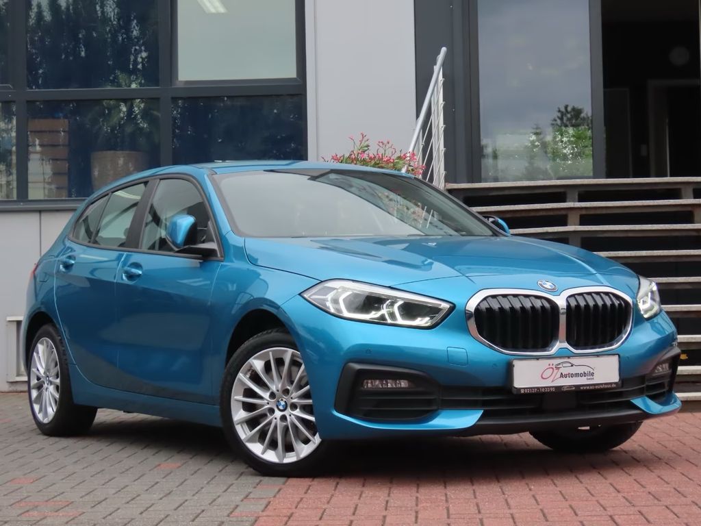 BMW 120 2022