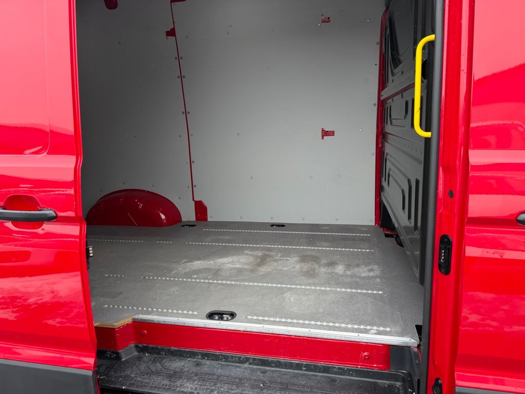 Volkswagen Crafter 2023