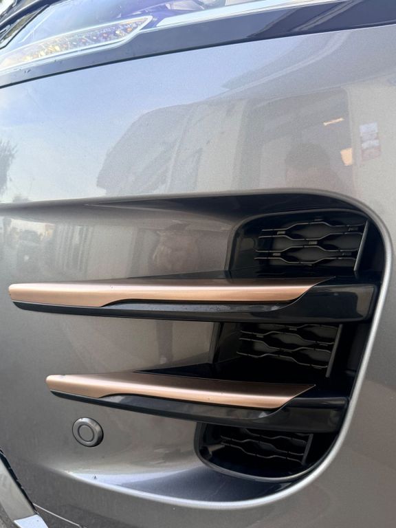 Land Rover Range Rover Evoque 2021