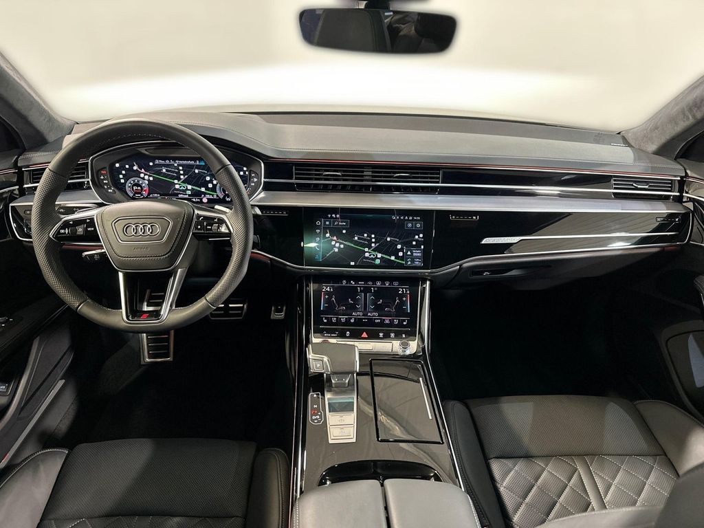 Audi S8 2024