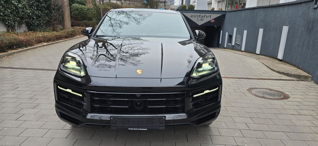 Porsche Cayenne 2025