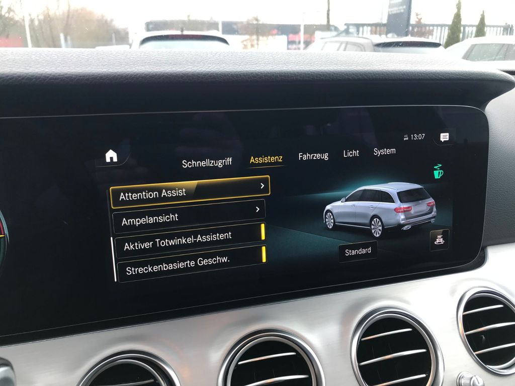 Mercedes-Benz E 300 2021