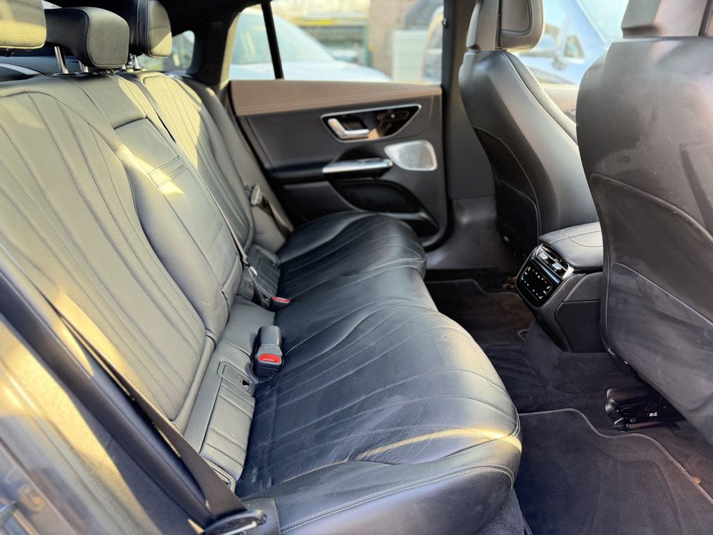 Mercedes-Benz EQE 2022