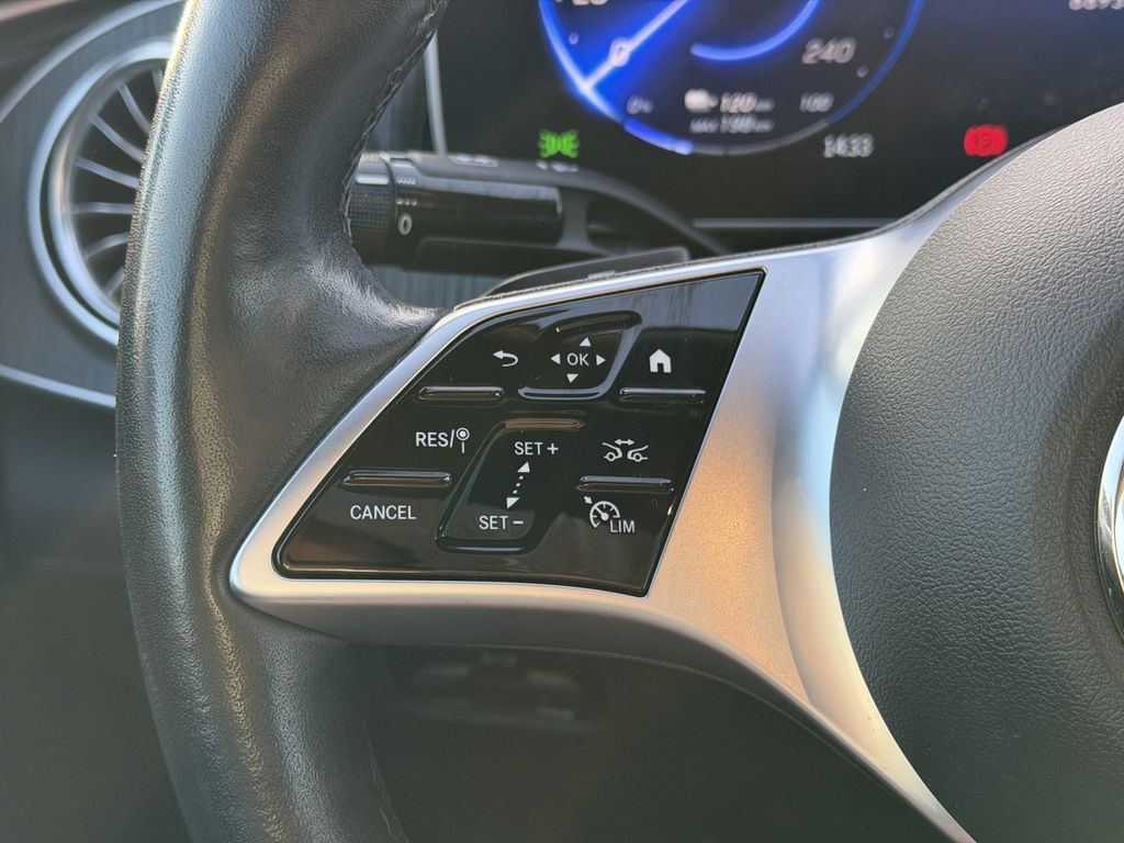 Mercedes-Benz EQE 2022