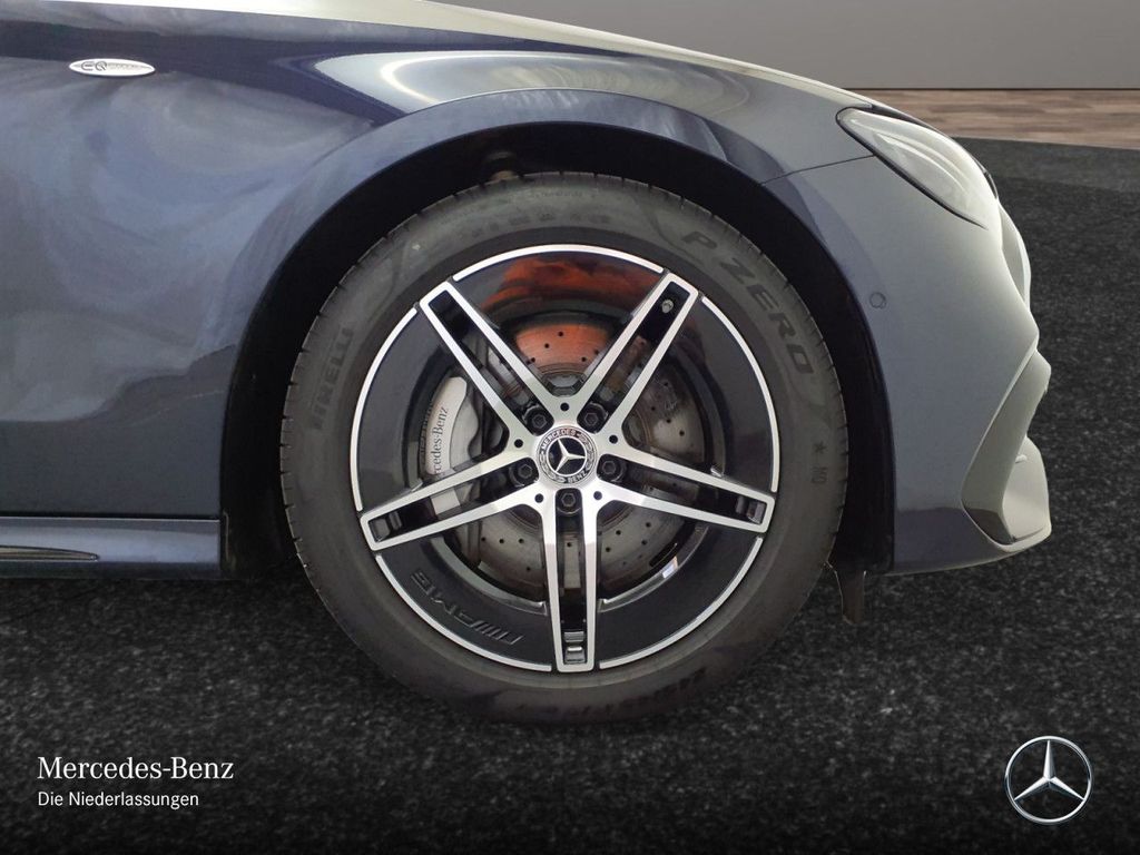 Mercedes-Benz E 300 2025