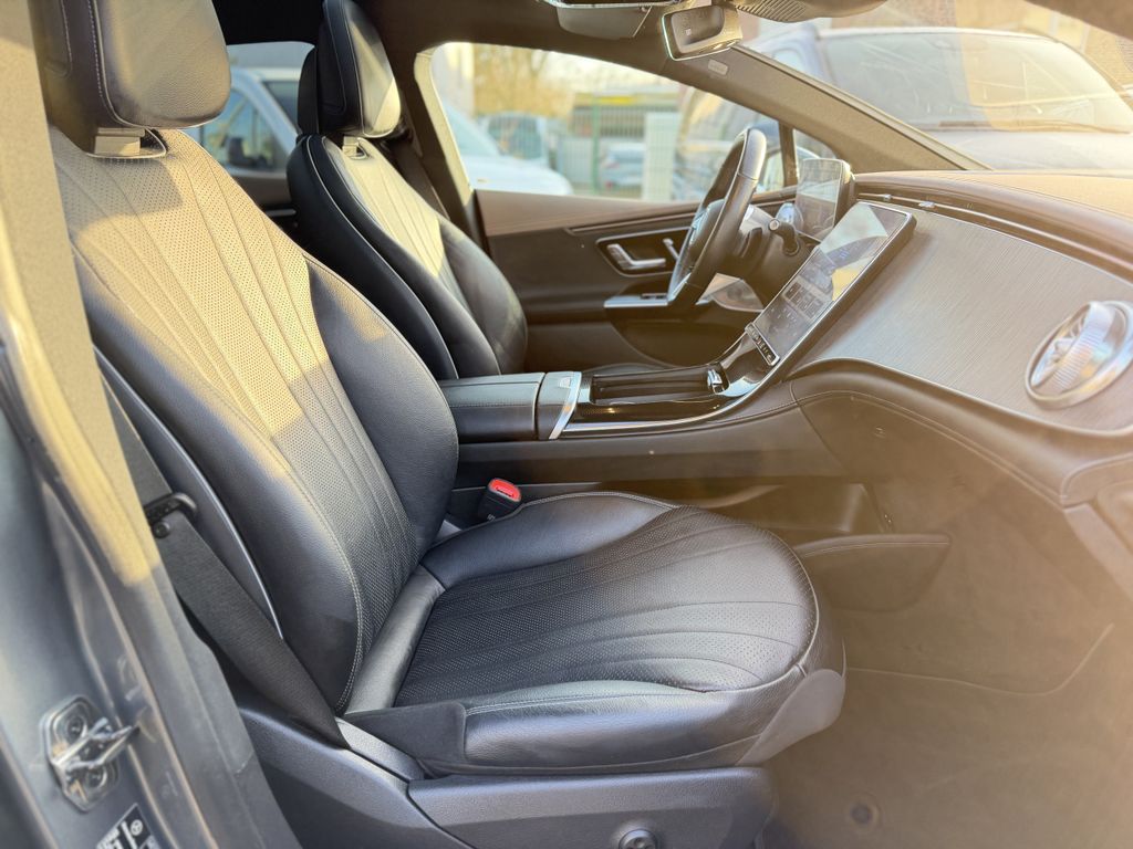 Mercedes-Benz EQE 2022