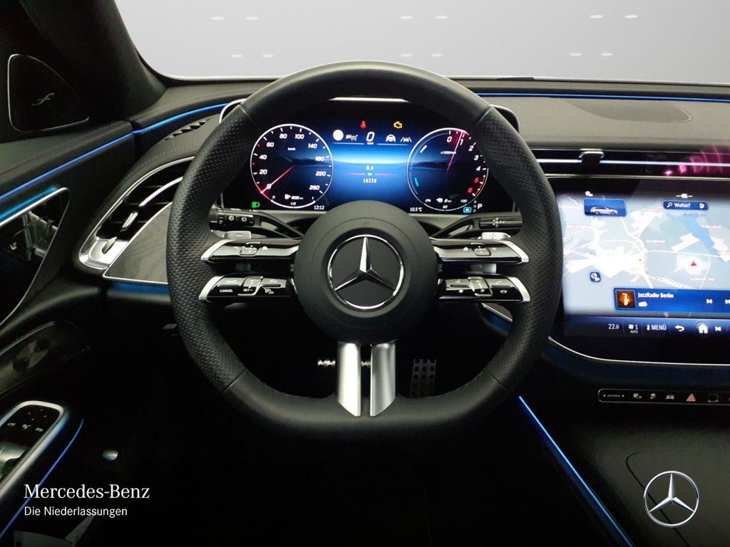 Mercedes-Benz E 300 2025