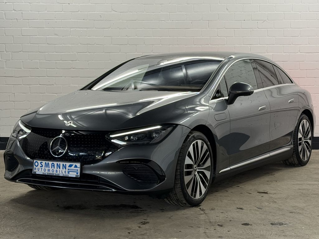 Mercedes-Benz EQE 2022