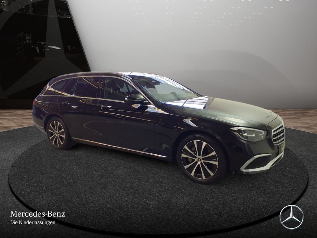 Mercedes-Benz E 300 2022