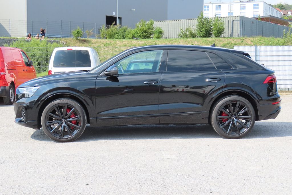 Audi SQ8 2025