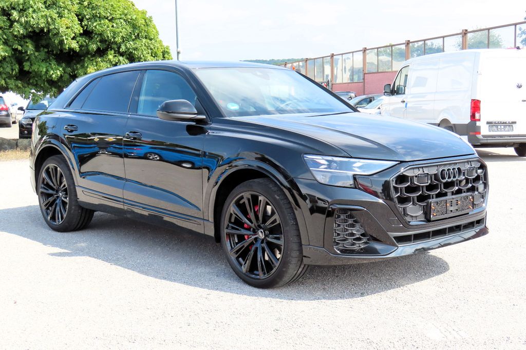 Audi SQ8 2025