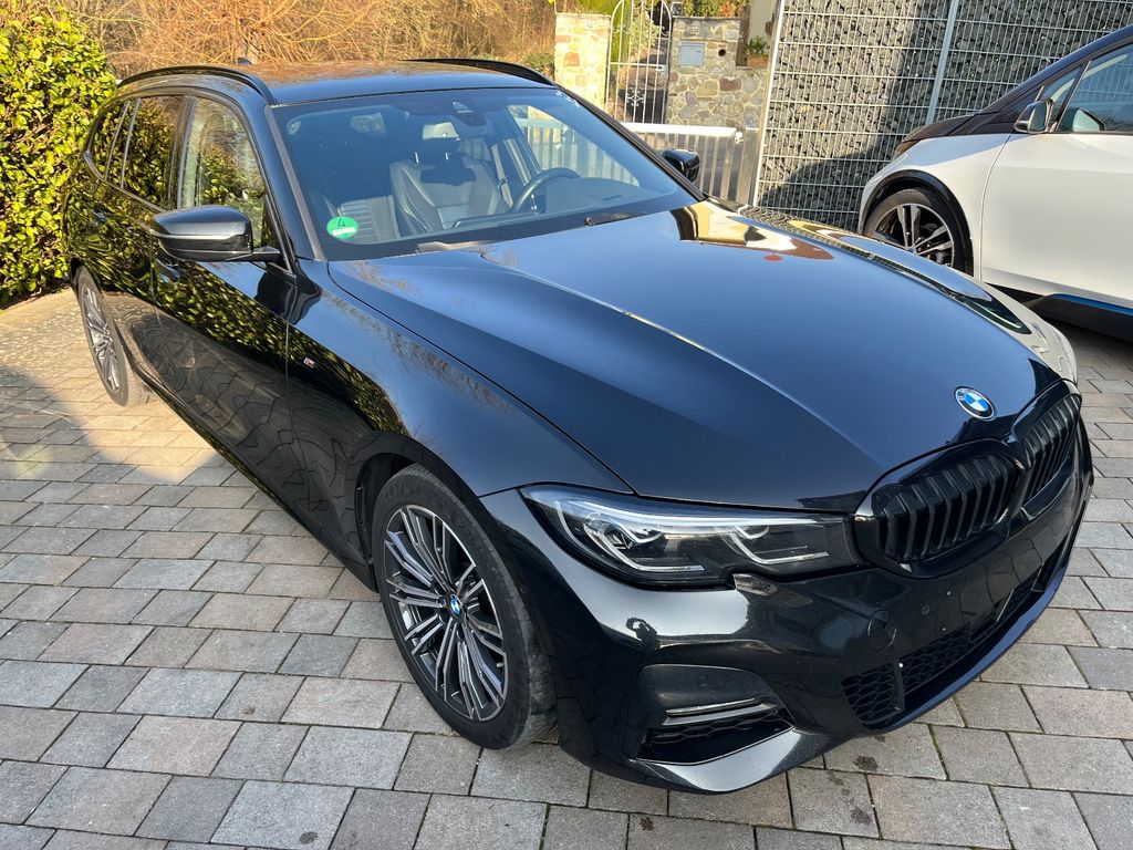 BMW 320 2021