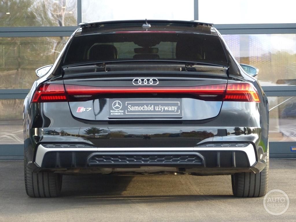 Audi S7 2023