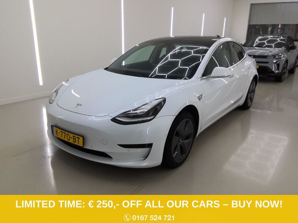 Tesla Model 3 2020