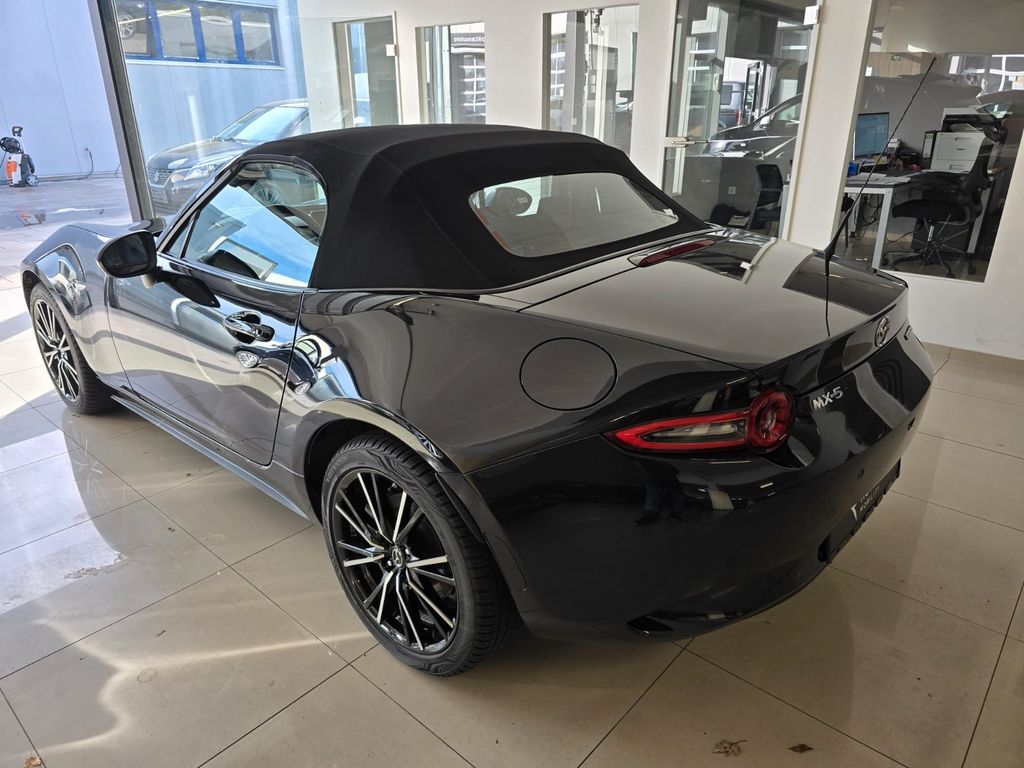 Mazda MX-5 2024