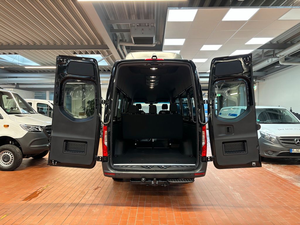 Mercedes-Benz Sprinter 2024