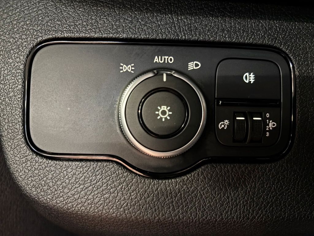 Mercedes-Benz Sprinter 2024