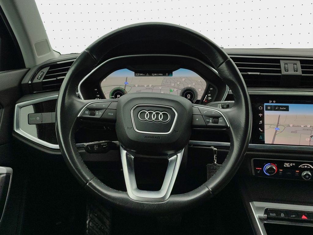 Audi Q3 2021