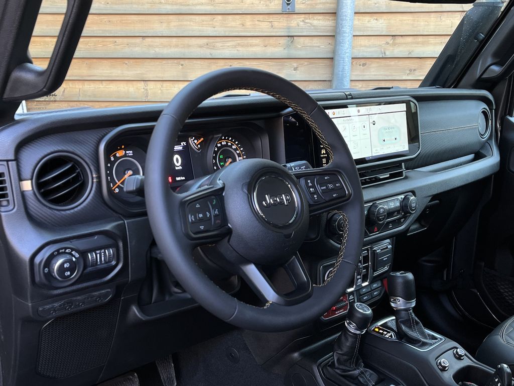 Jeep Wrangler 2025