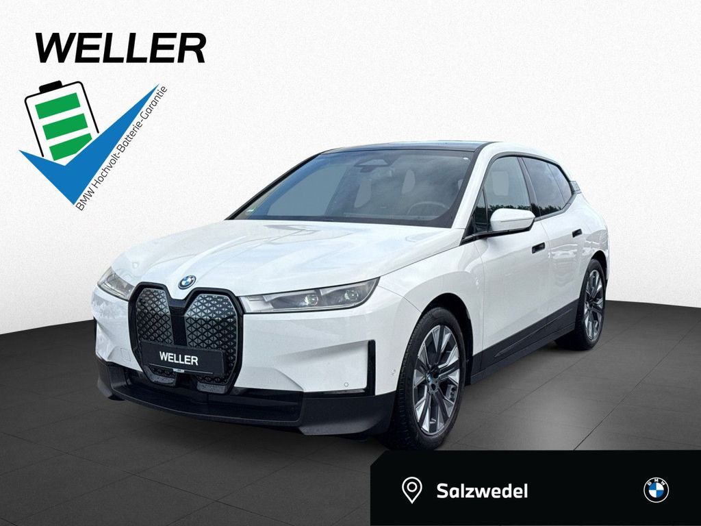 BMW iX 2022