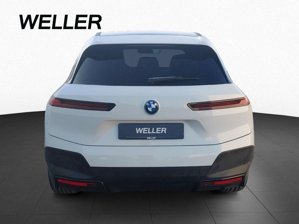 BMW iX 2022