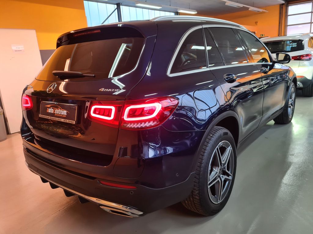 Mercedes-Benz GLC 300 2021