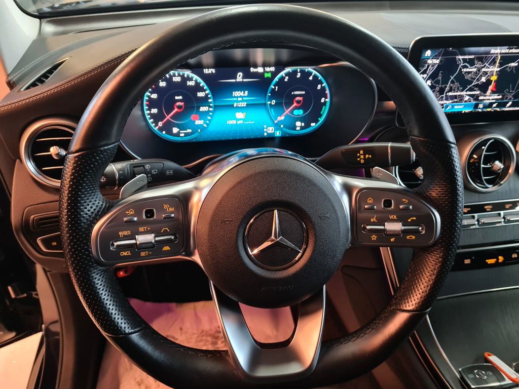 Mercedes-Benz GLC 300 2021