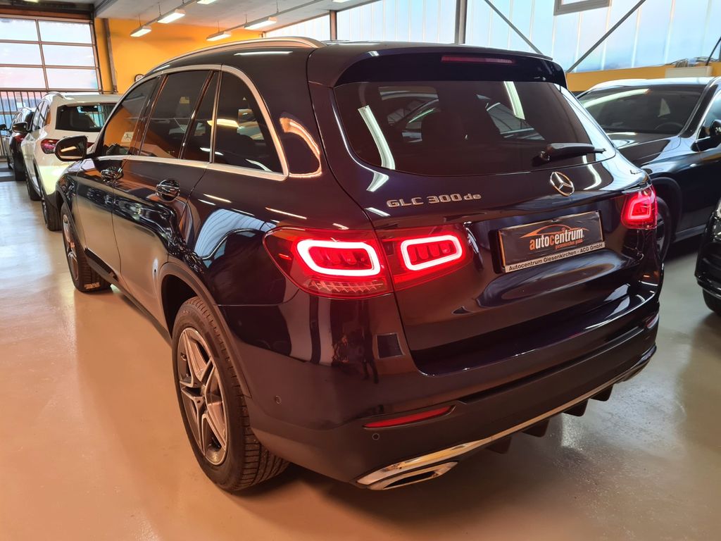 Mercedes-Benz GLC 300 2021
