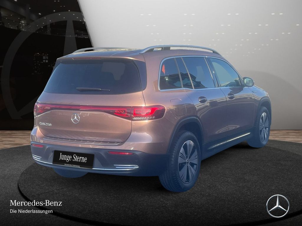 Mercedes-Benz EQB 2022