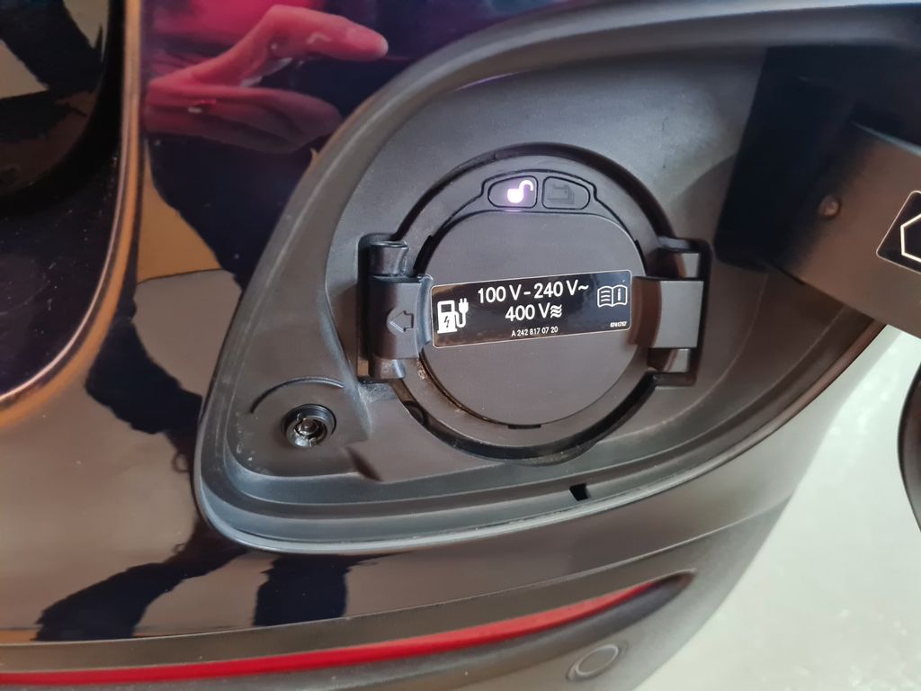 Mercedes-Benz GLC 300 2021