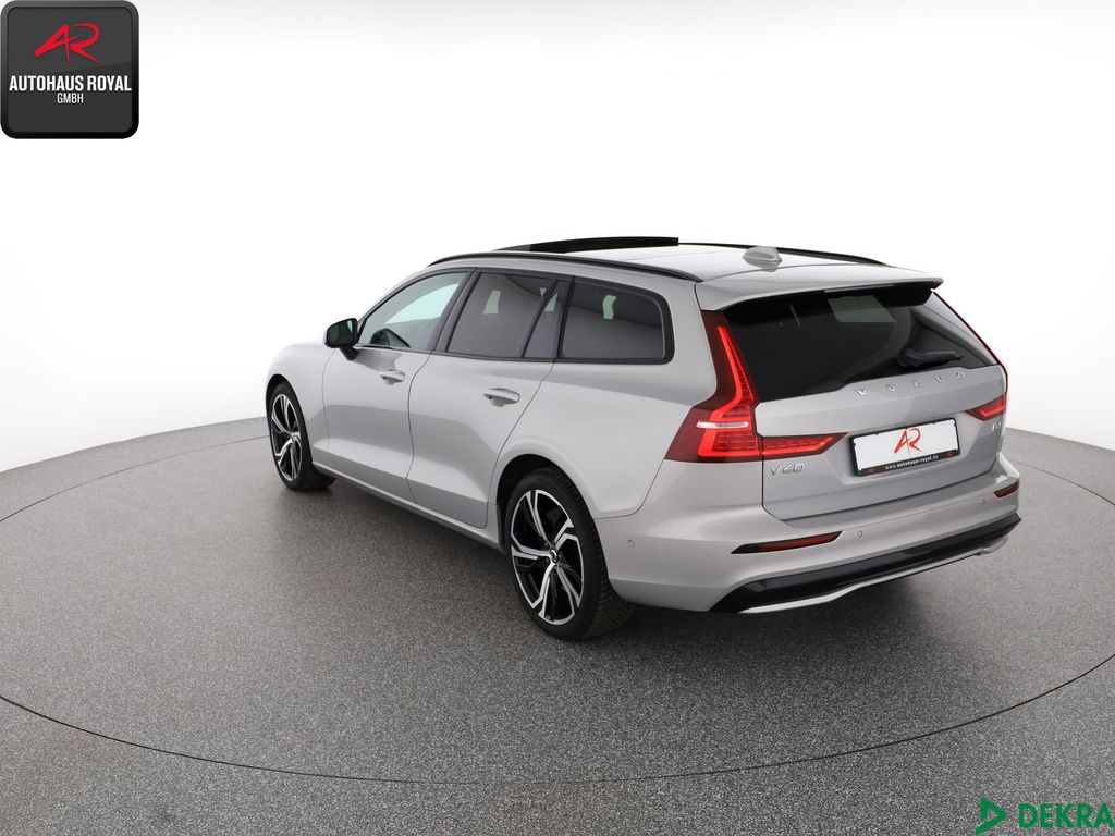 Volvo V60 2024