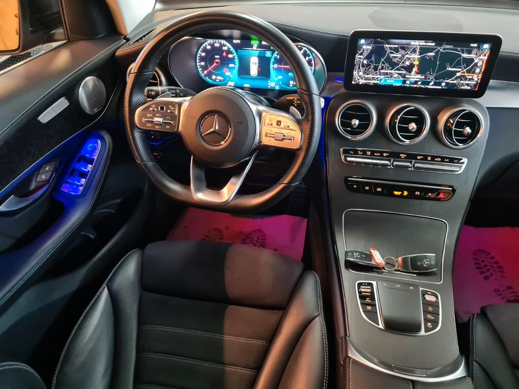 Mercedes-Benz GLC 300 2021