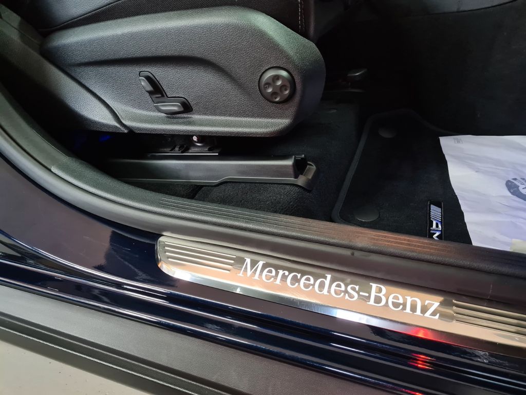 Mercedes-Benz GLC 300 2021