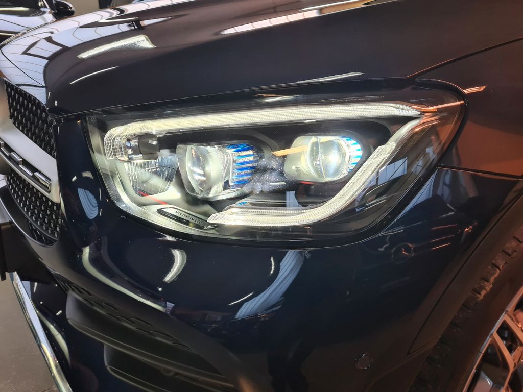 Mercedes-Benz GLC 300 2021