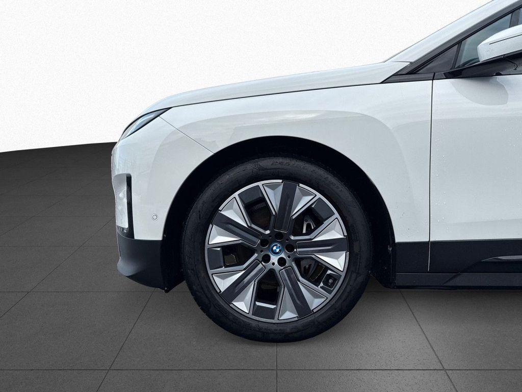 BMW iX 2022