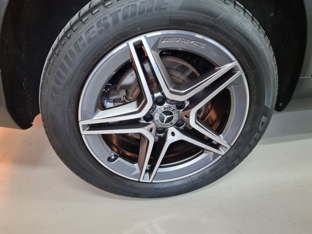 Mercedes-Benz GLC 300 2021