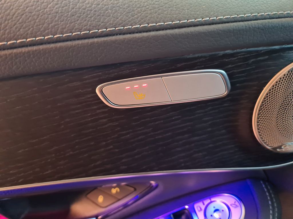 Mercedes-Benz GLC 300 2021