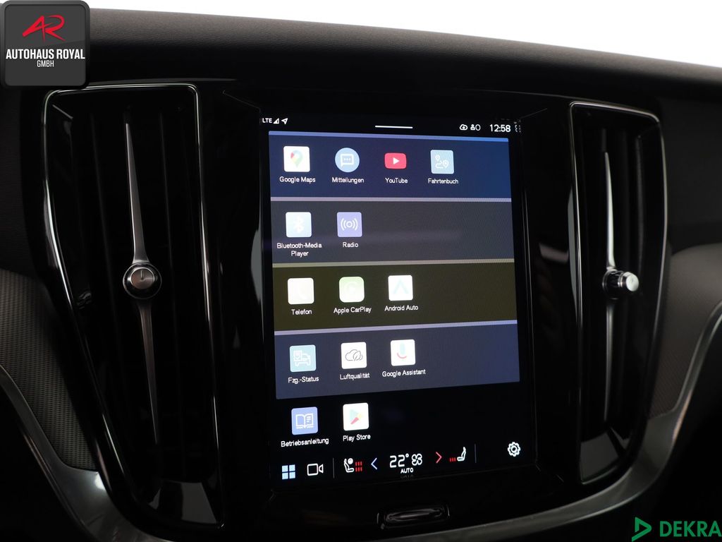Volvo V60 2024